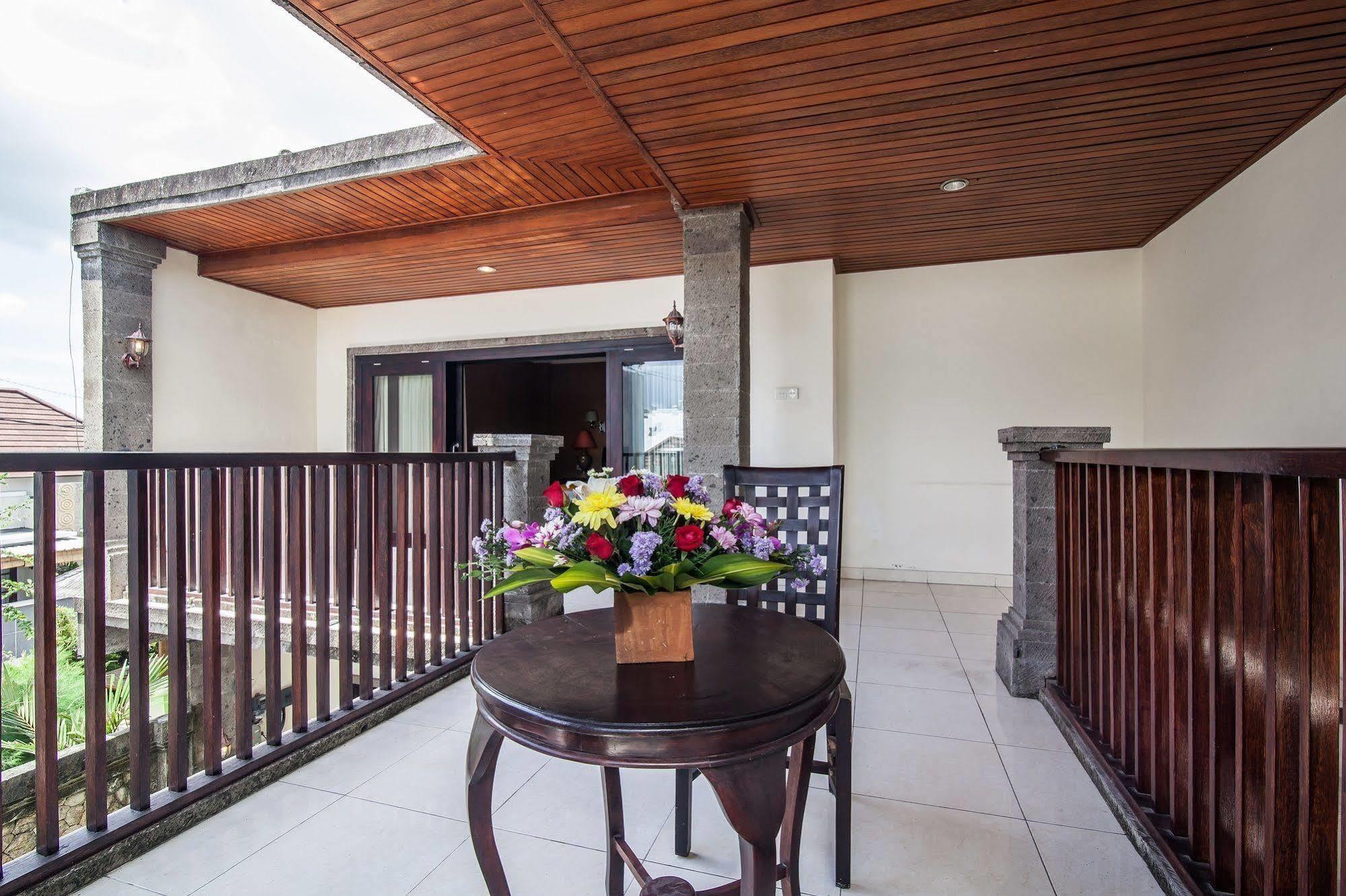 דנפסאר Puri Yuma Hotel מראה חיצוני תמונה